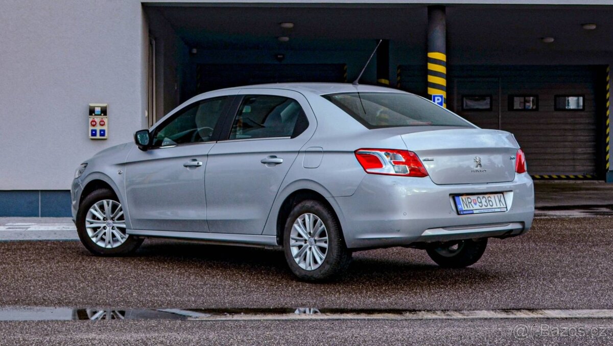 Peugeot 301 1.2 PureTech Allure - 4