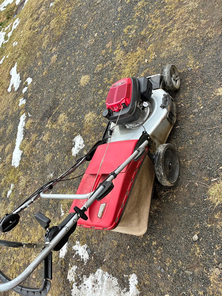 Benzinová sekačka s pojezdem - 4