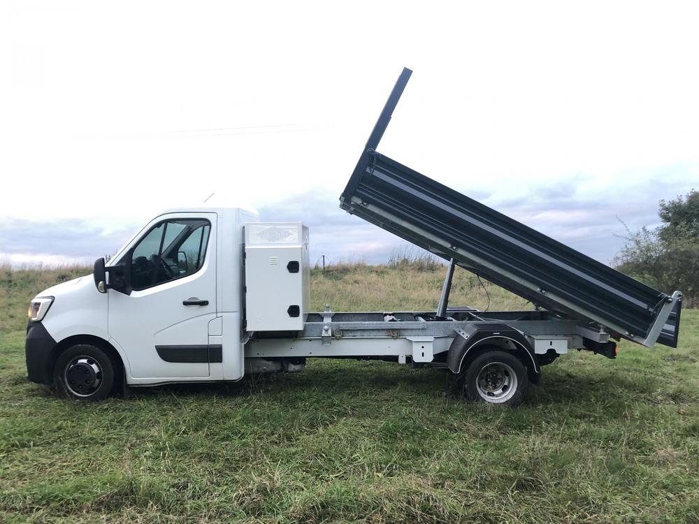 Renault Master 2.3TDi nový 3S sklápěč 3,7m - 4