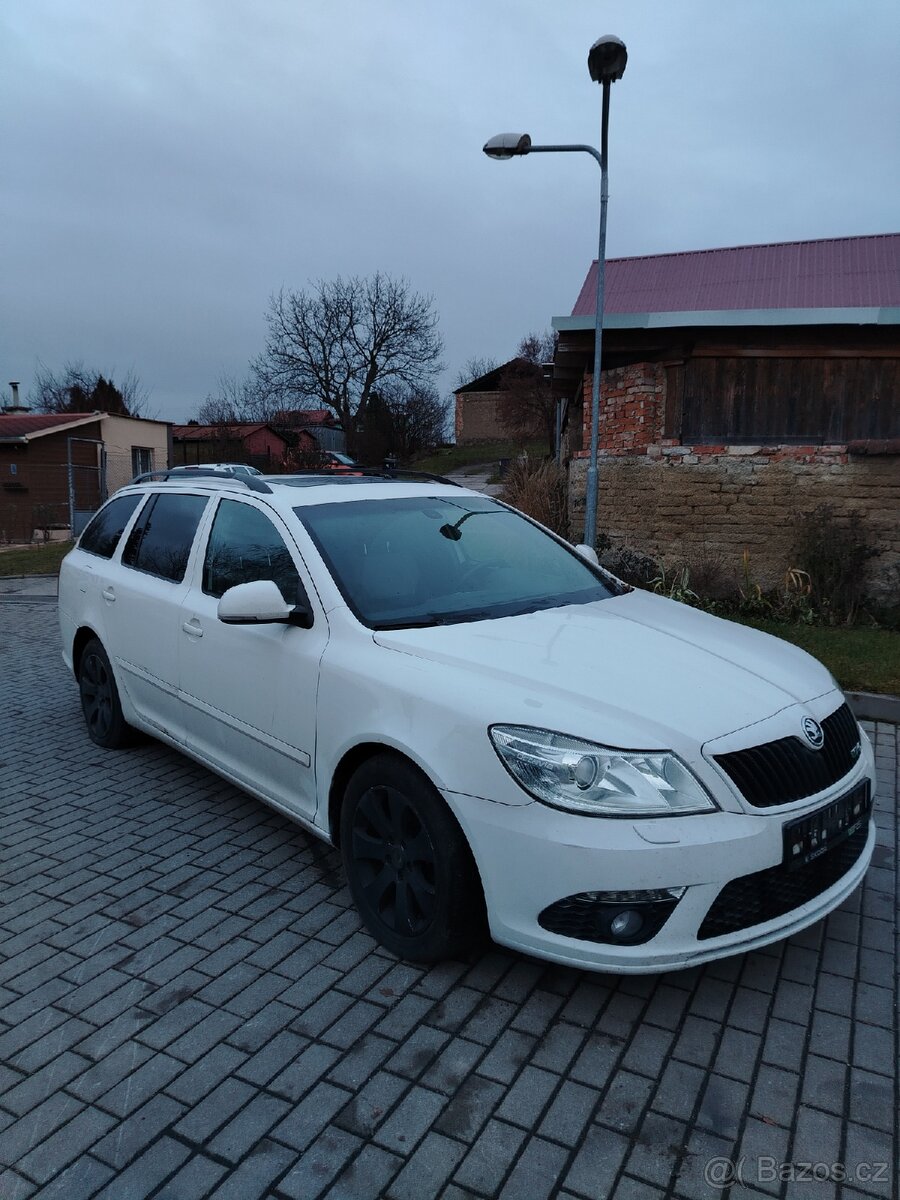 Škoda Octavia 2 RS facelift 2.0 125kw - 4