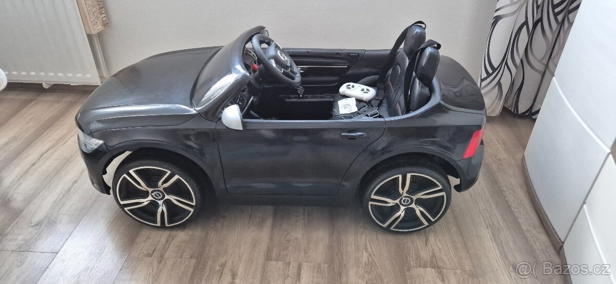 Dětské elektrické auto Volvo S 90 - 4