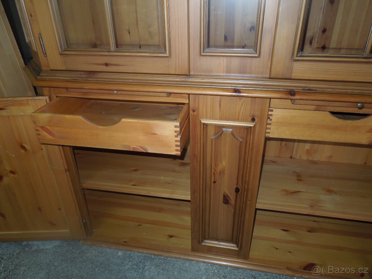 dřevěný příborník - 4