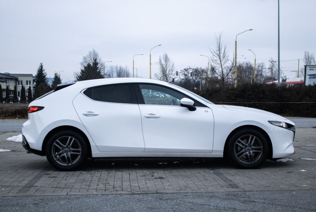 Mazda 3 90kW (2020). - 4