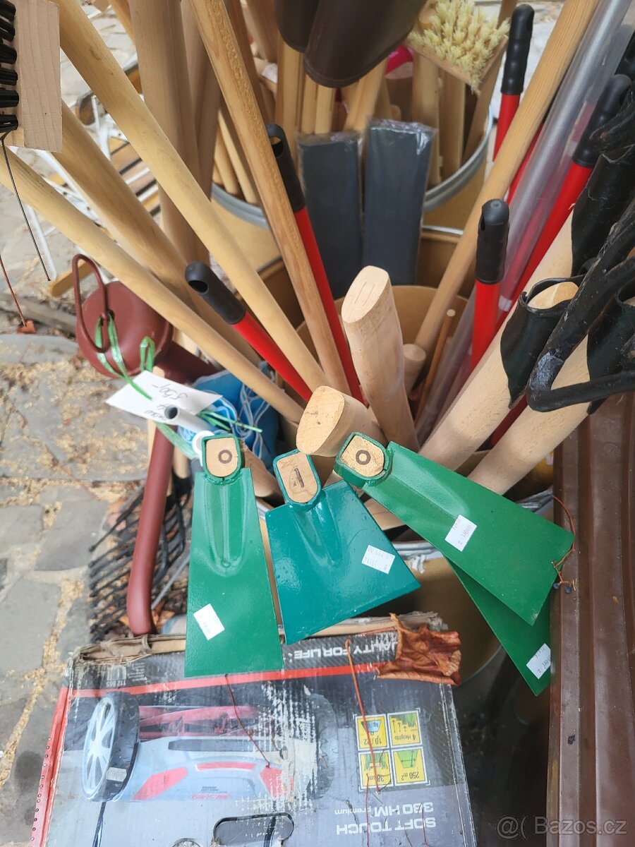 Zahradní nářadí - 4