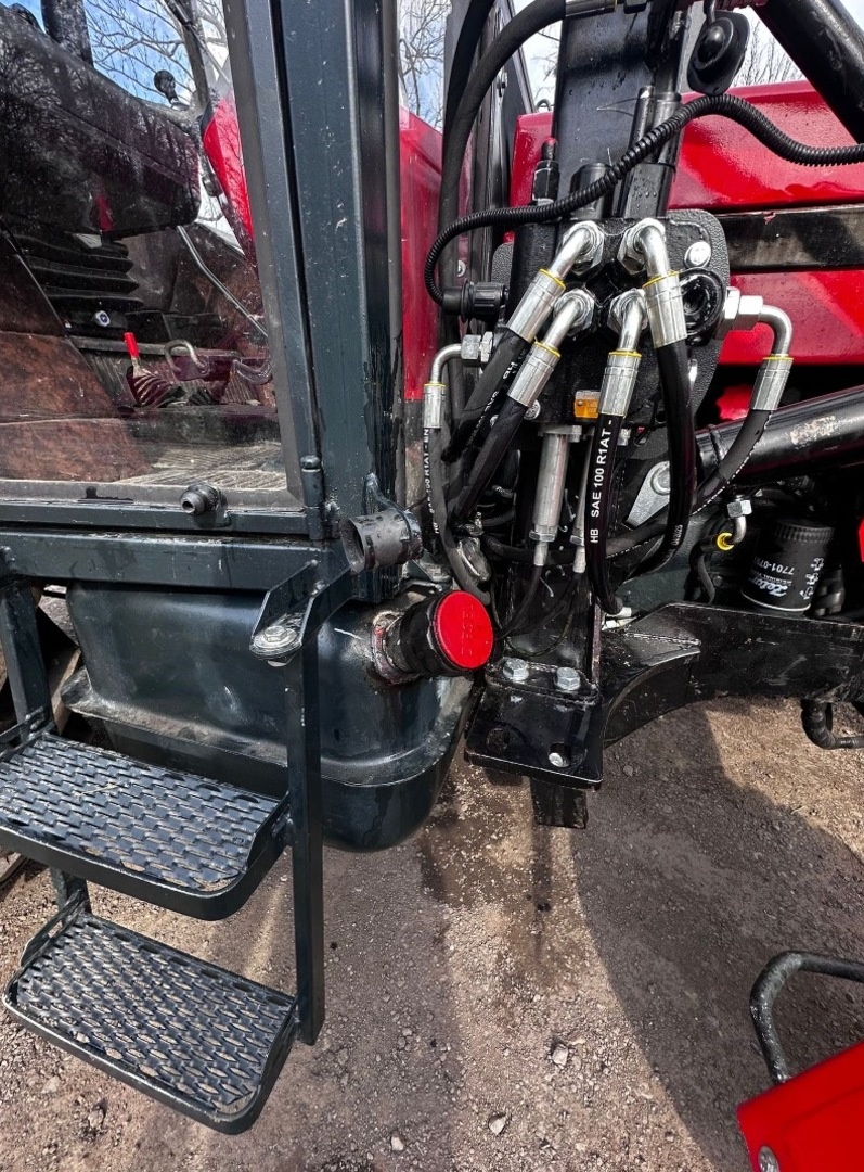 Montáž čelních nakladačů - 4