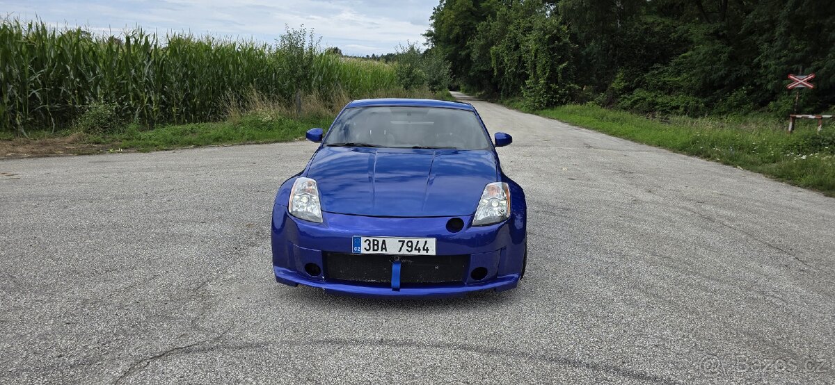 Nissan 350z - 4