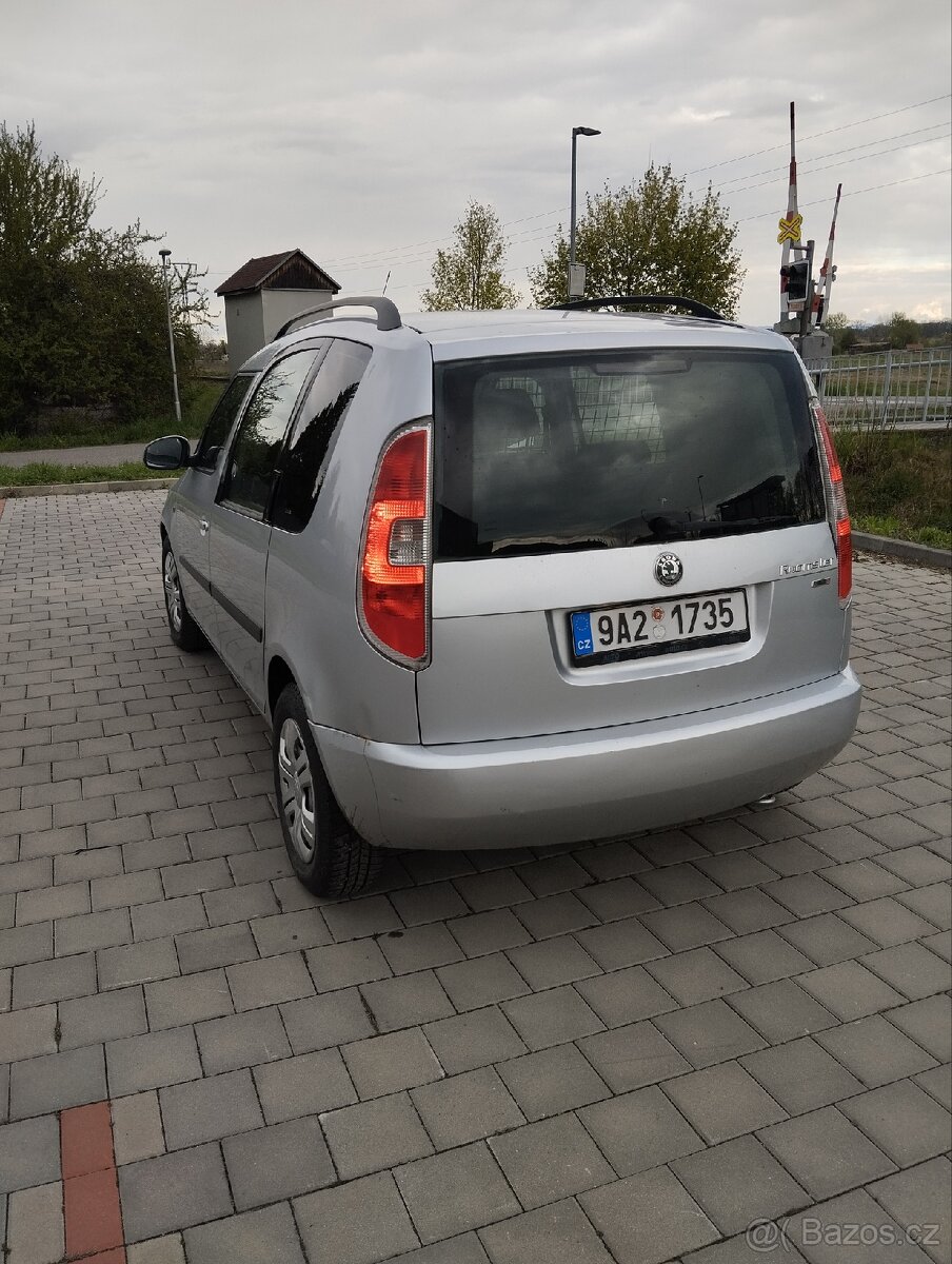 Škoda Roomster - 4