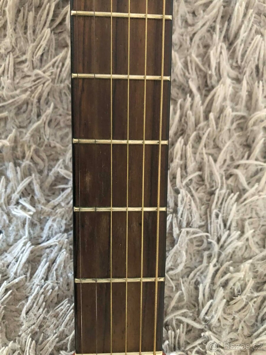 Kytara fender - 4