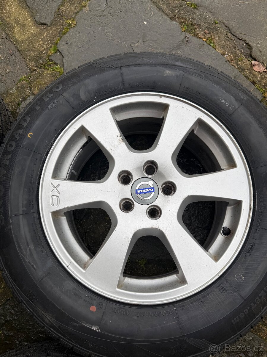 Originál alu kola Volvo XC R17 nové zimní pneu - 4