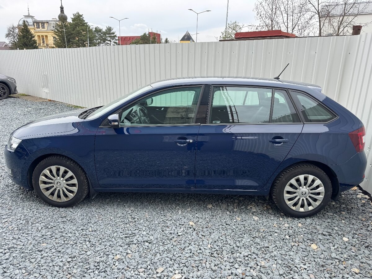 Škoda Rapid 1,0 TSI 1.maj původ ČR - 4