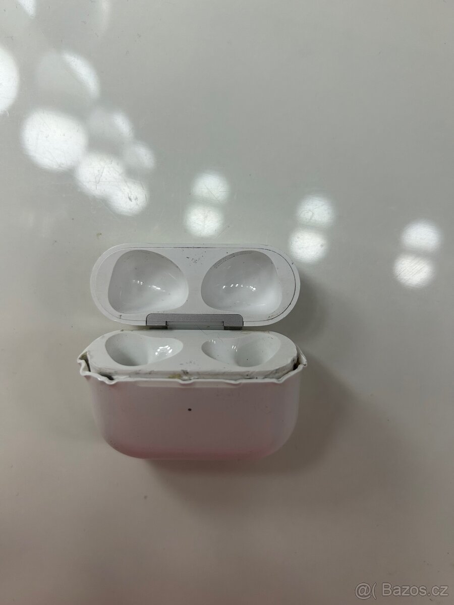 Airpods 3 - 4