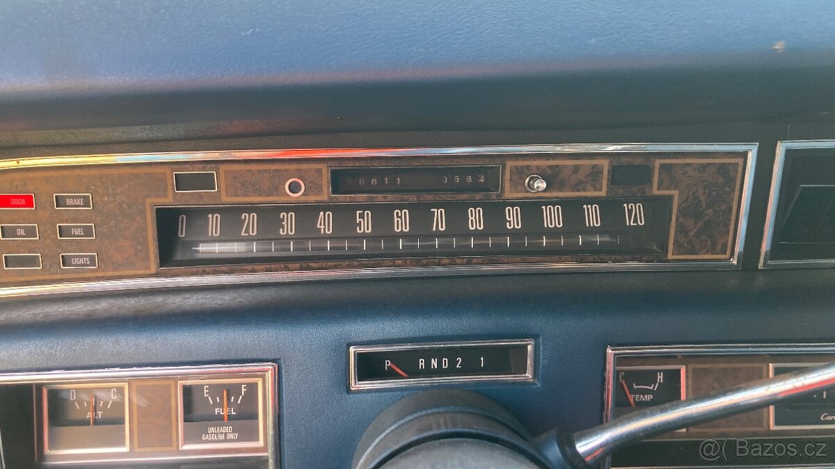 Lincoln continental coupe - 4