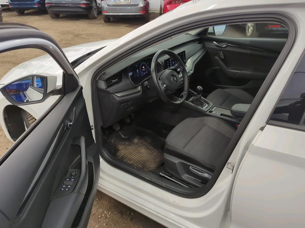 škoda Octavia 1,5 benzín - 4