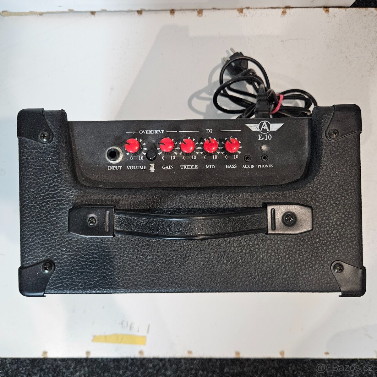 el. kytara Ibanez GSA60+kombo ZAR E-10 - 4