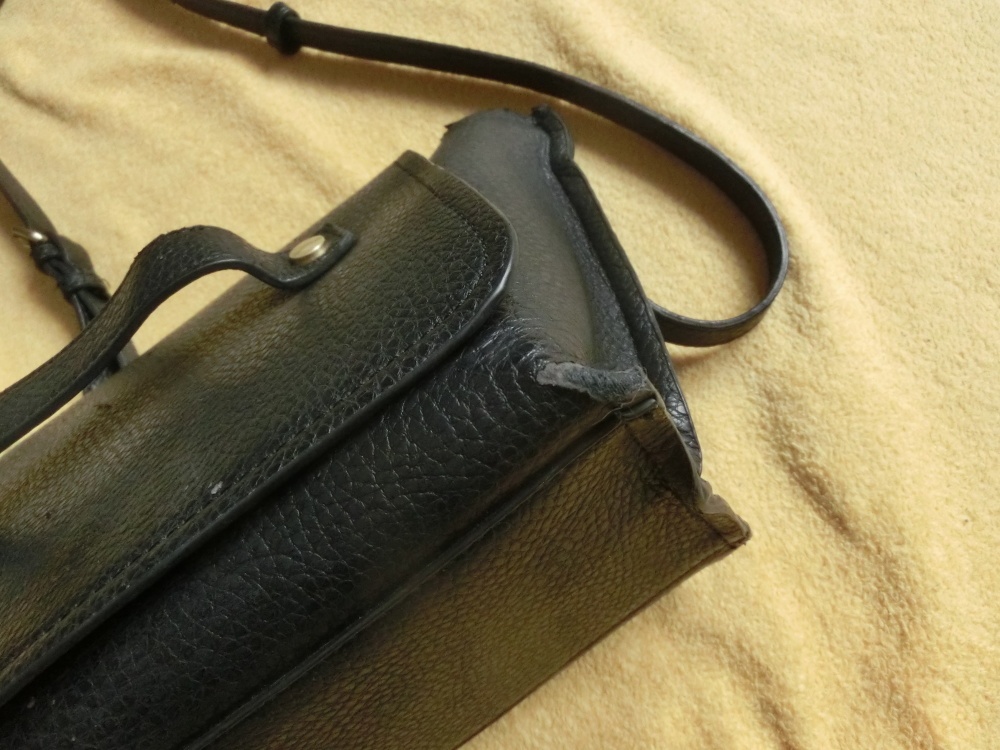 Černá minimalistická kabelka crossbody Zara basic - 4