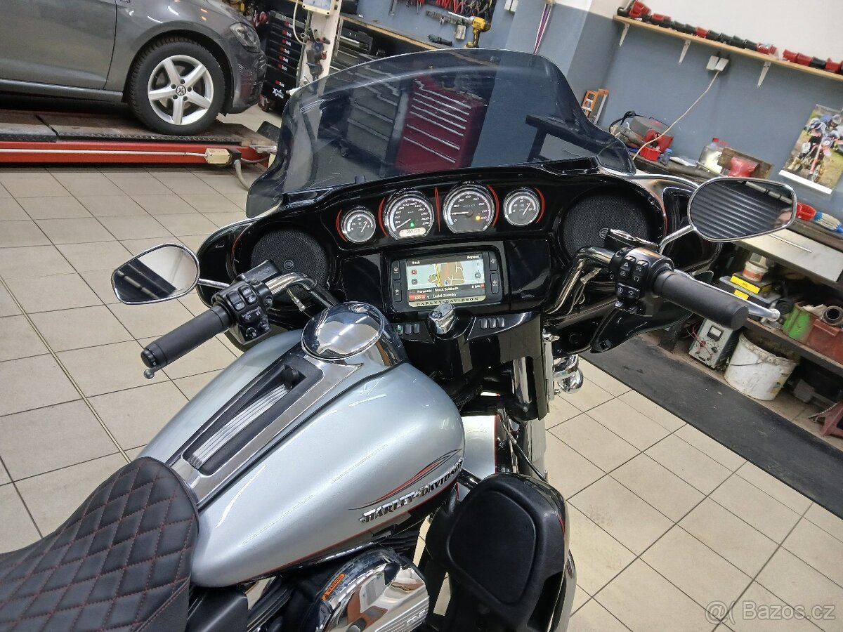 HARLEY DAVIDSON ELECTRA GLIDE - 4