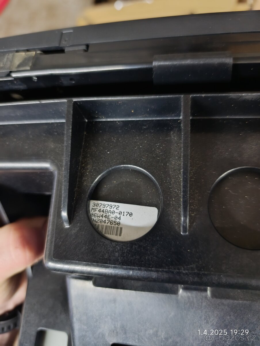 Autorádio Volvo xc90 - 4