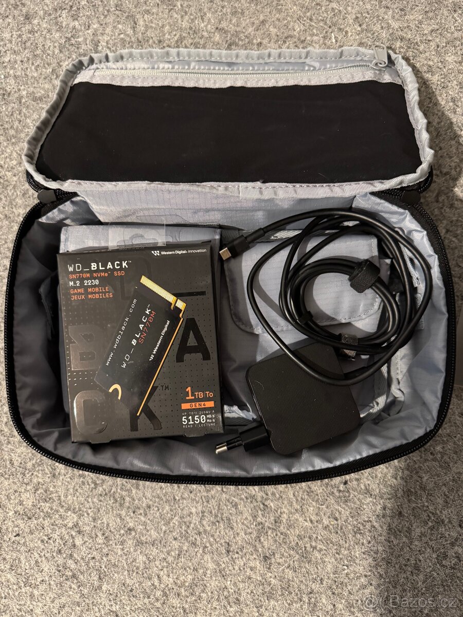 Rog Ally Z1 Extreme - 4