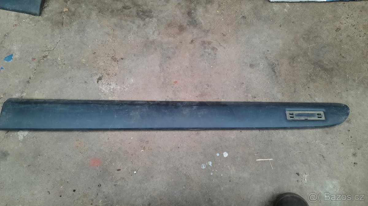 Citroen Xsara lišta dveří levá i pravá - 4