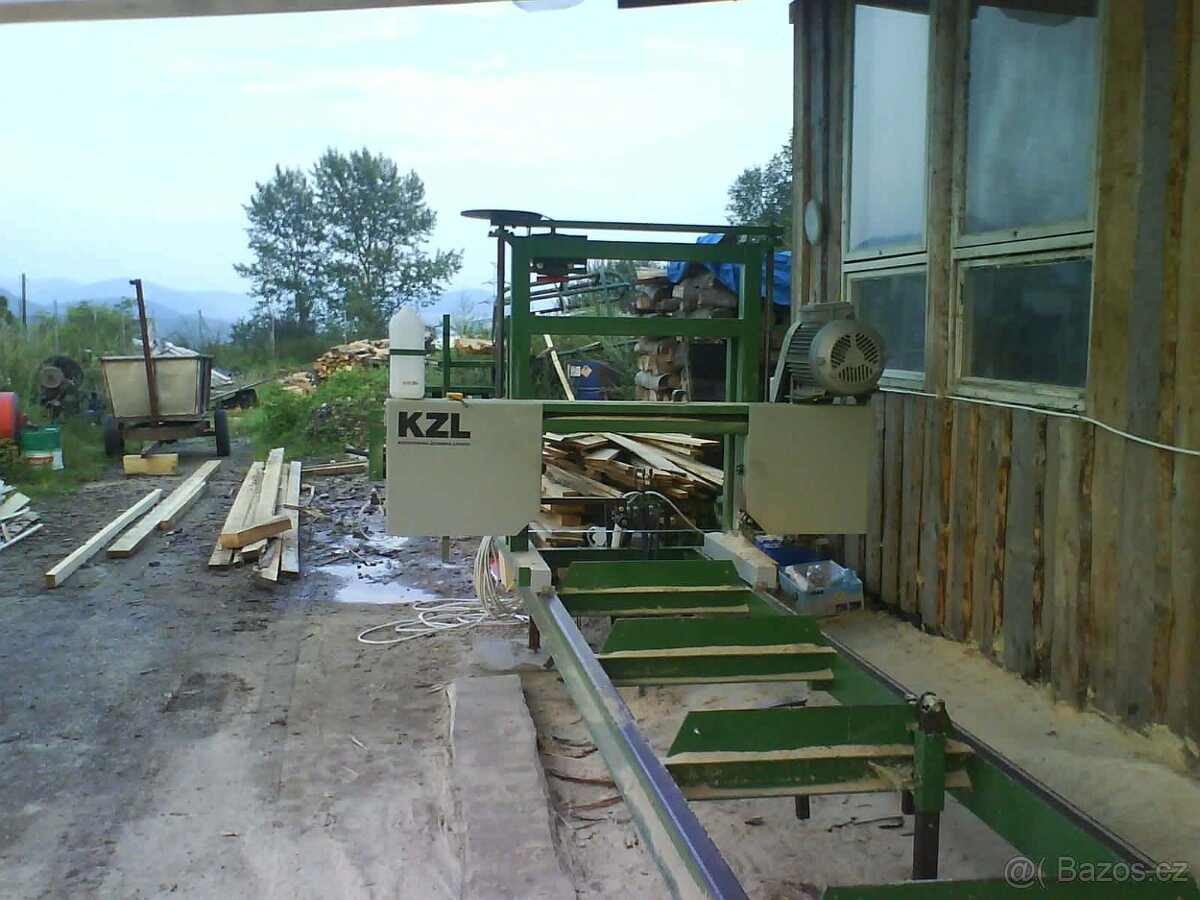 Kmeňová pásová píla KZL - 4