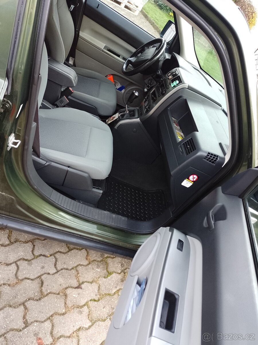 Jeep Patriot 2.4 benzín - 4