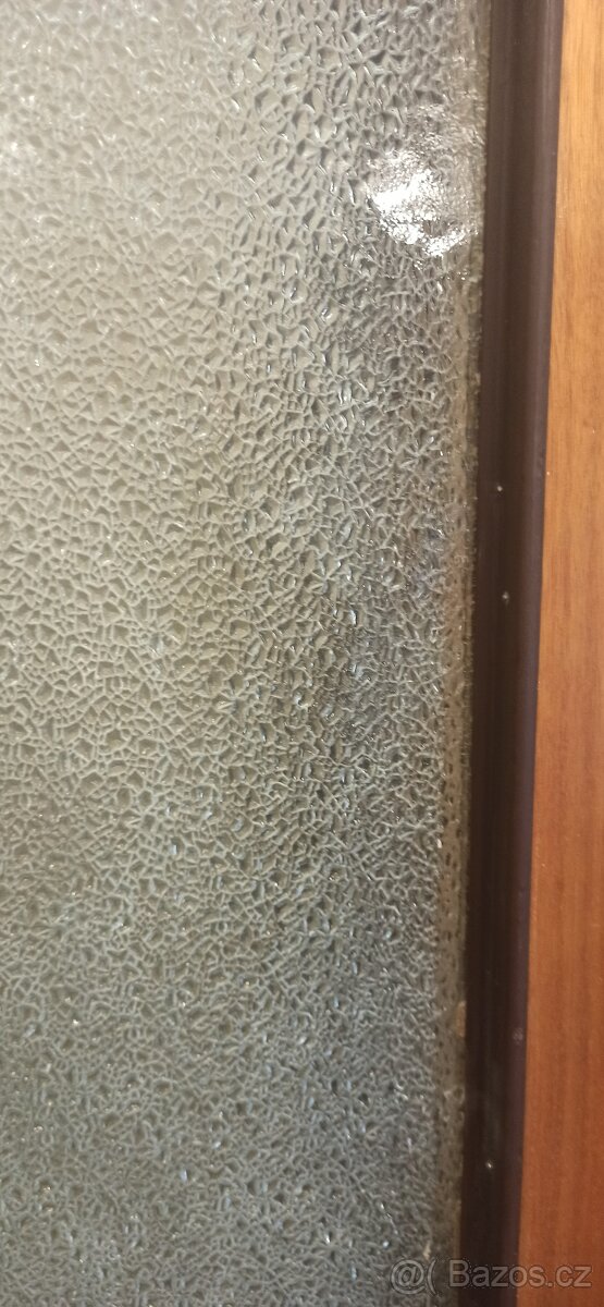 Prodám různé interiérové dveře 80 2x L, 80 1x P - 4