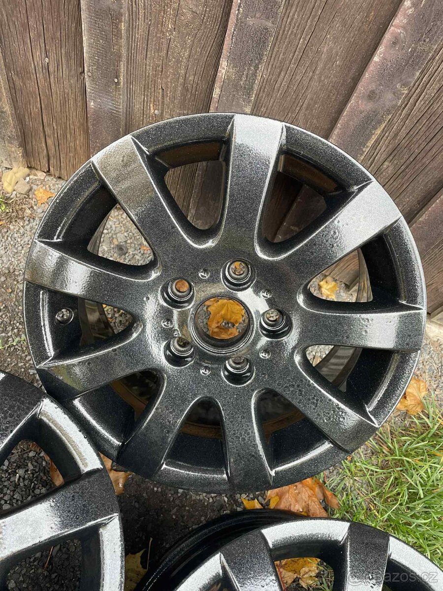 Alu kola 15" 5x112 R15 ET50 , střed 57.1 mm nový lak - 4