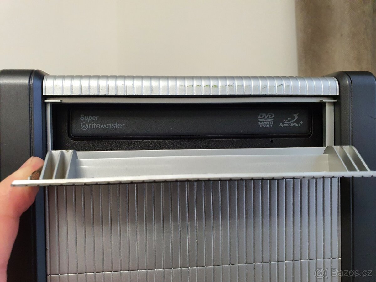 Spolehlivý PC s Windows 11 Pro - 4