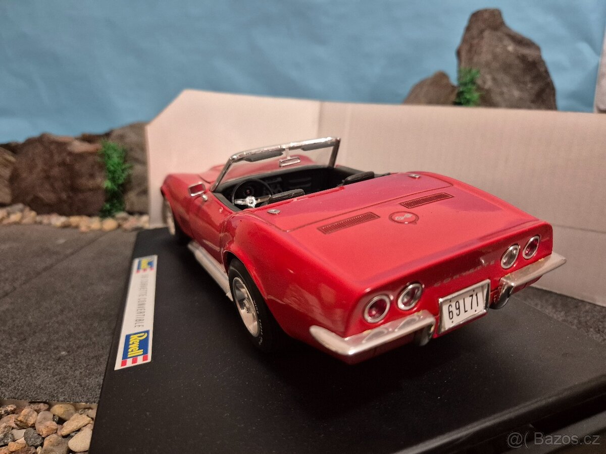 Prodám model 1:18 Chevrolet corvette 1969 - 4