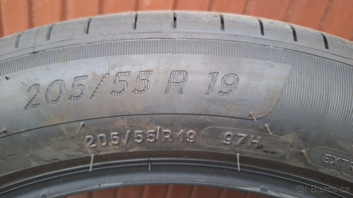 205/55 R19 - 4