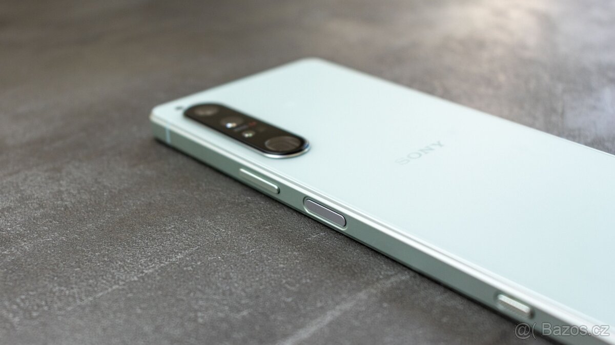 Dělo Sony Xperia 1 IV sexy bílé tělo - 5G - 12GB/256GB - 4