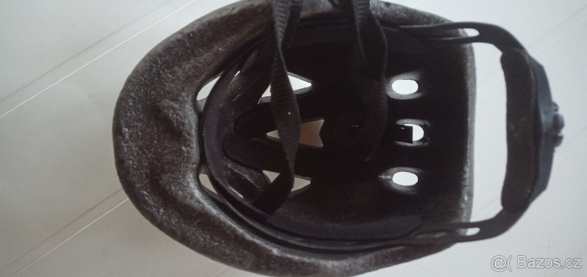 Dívčí Dětská Helma 4-7leté, cyklistická/MTB/trekkingová - 4