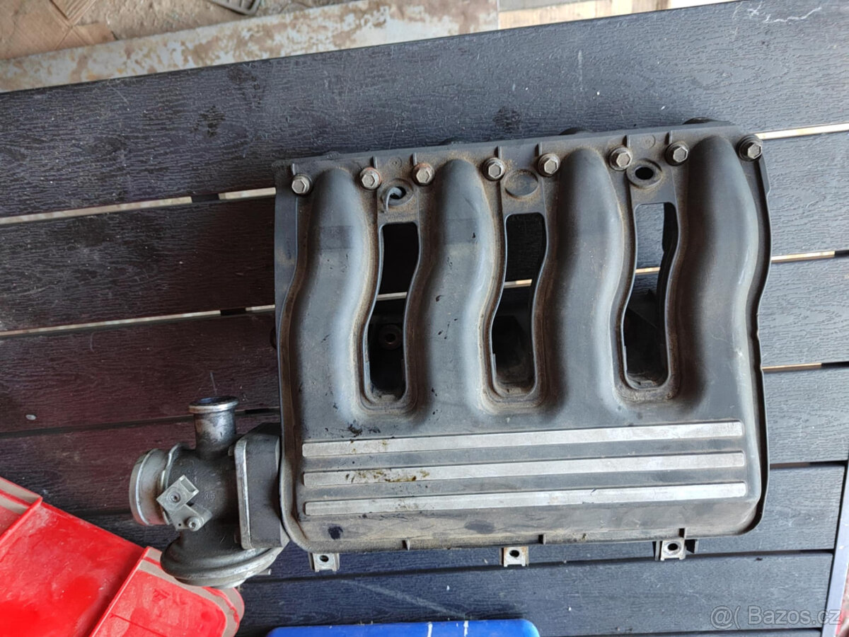 BMW E46, 320D, 100kw, kladka hlavní řemen - 4