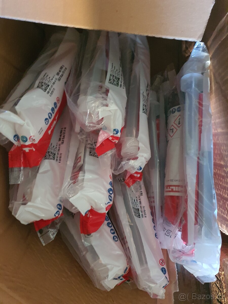 CHEMICKÁ KOTVA HILTI HIT-HY 200-a v3 500ml
- 4