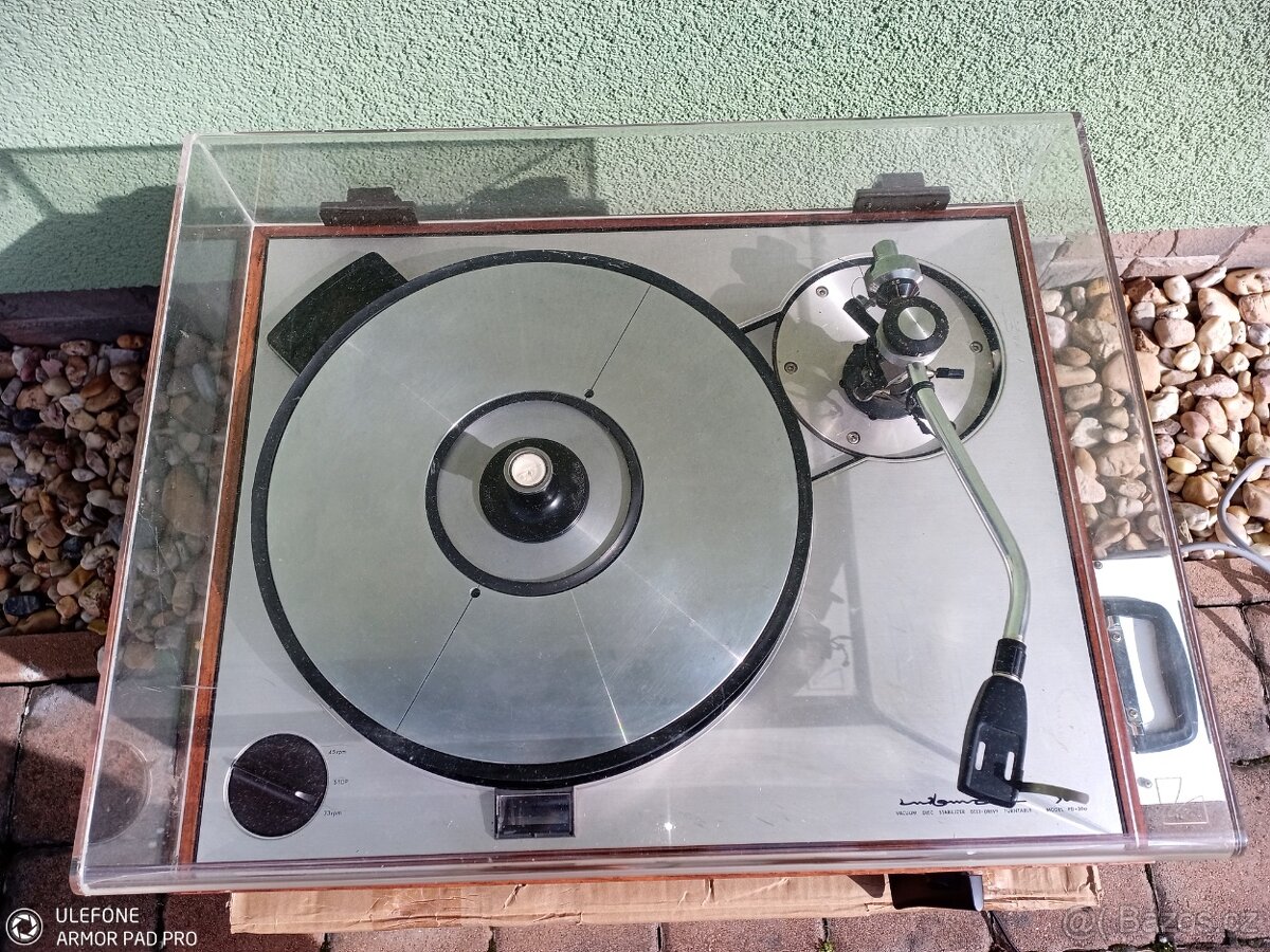 Gramofon Luxman 300 - 4