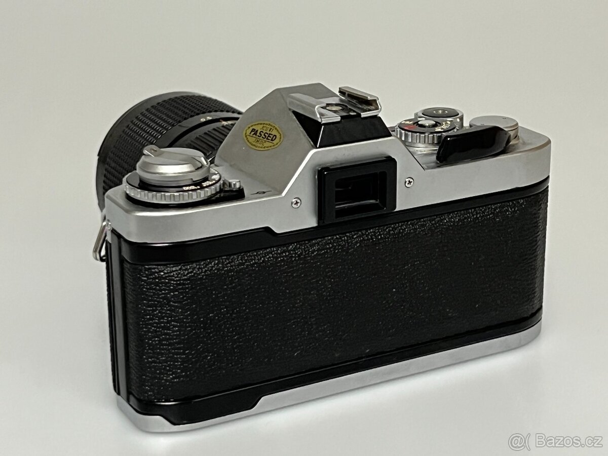 Canon AV-1 + Canon FD 35-70mm f/4 - 4