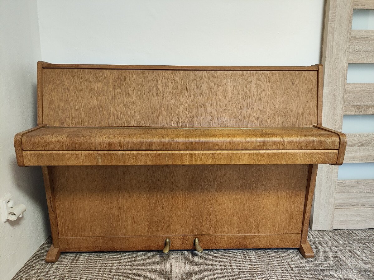 Piano August Förster - 4