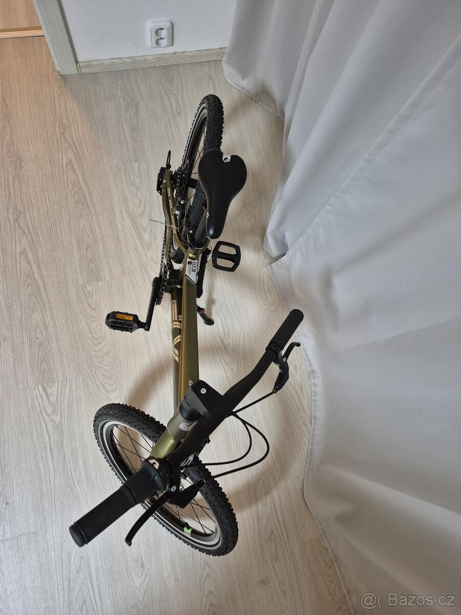 Dětské horské kolo Superior F.L.Y. 20 Matte Olive v záruce - 4