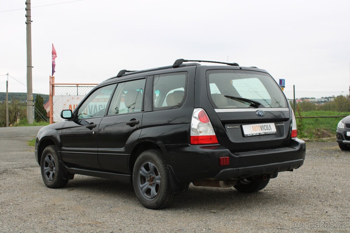 Subaru Forester, 2,5i 129KW, 4 x 4, STK 9/2026, r.v. 2006 - 4