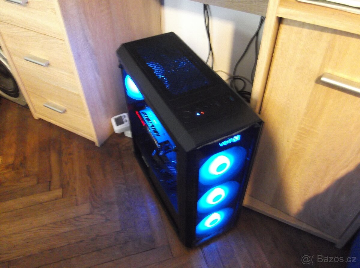 herní PC - Ryzen7 3700x+RX 5700xt+16GB RAM+SSD - 4