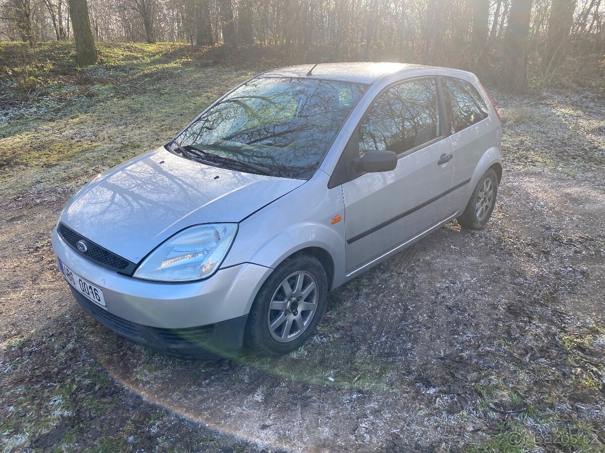 Ford fiesta 1.4 tdi - 4