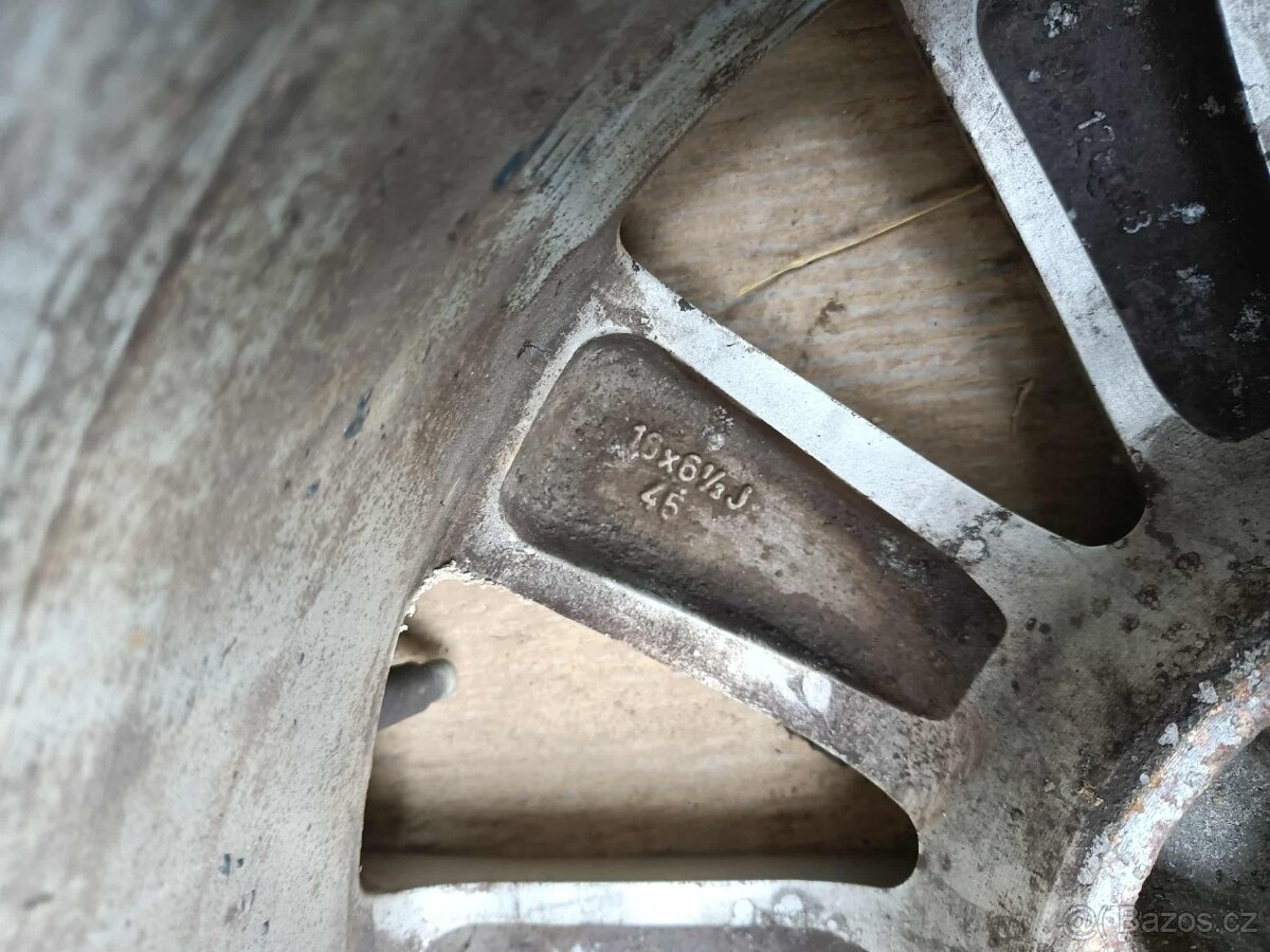 4ks alu disky orig. Honda 5x114,3 r16 - 4