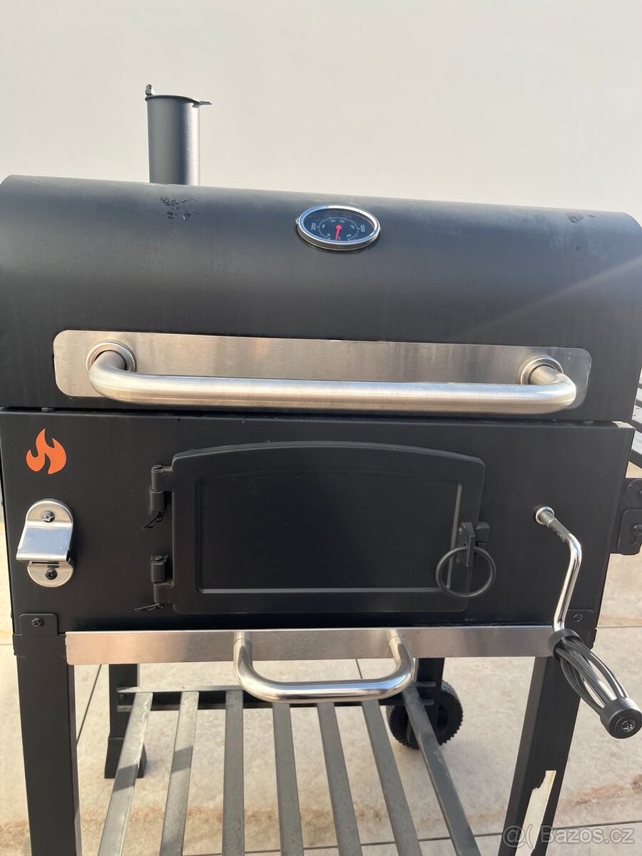 Gril na uhlí - 4