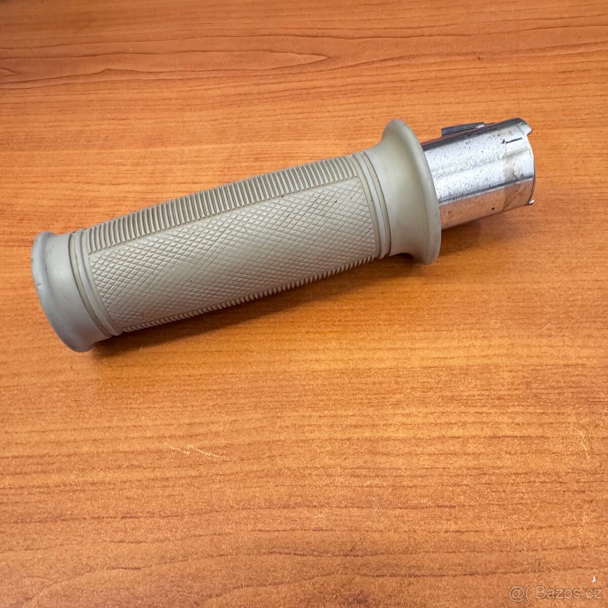 Stadion , Jawetta - rukojeť řazení - 4