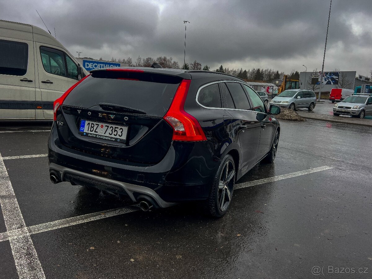 Volvo V60 R-design - 4