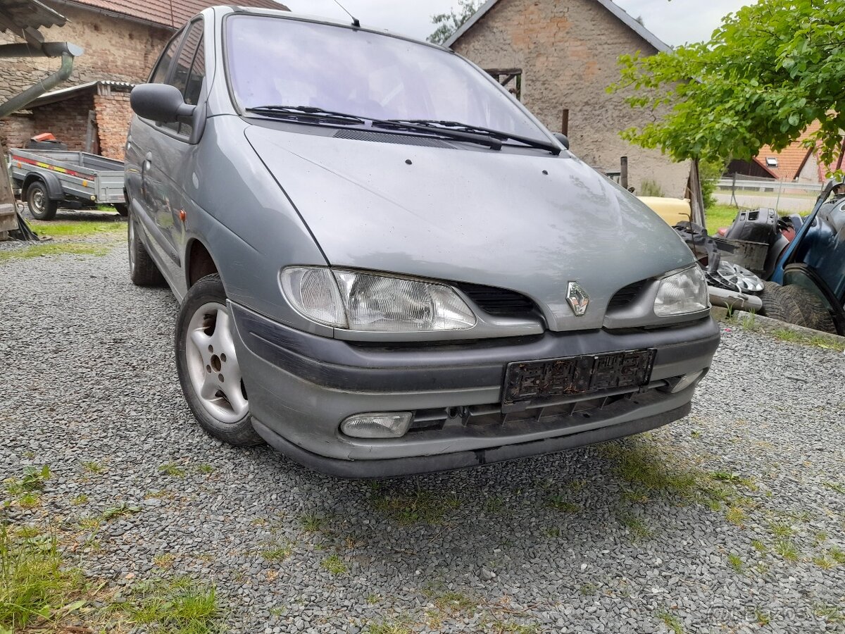 Renault megane scenic 1,6 - 4