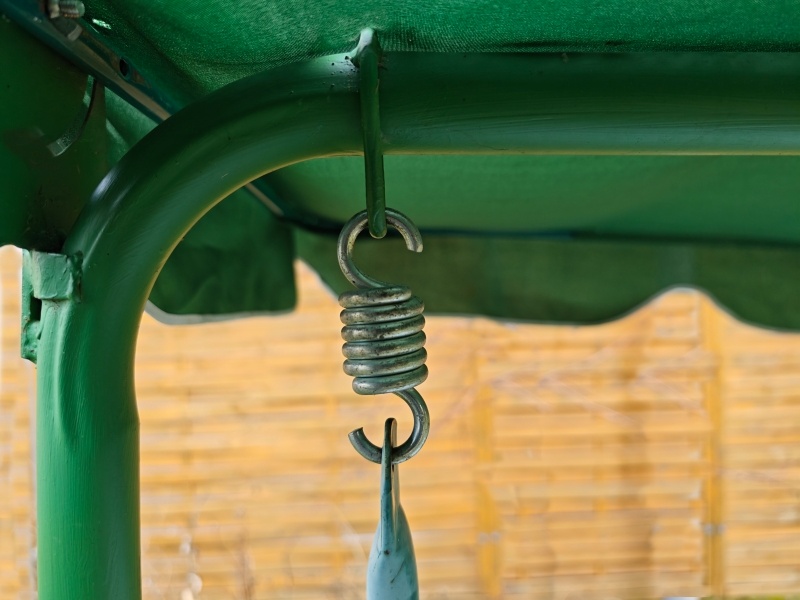 Houpačka s polstrováním a se stříškou - 4