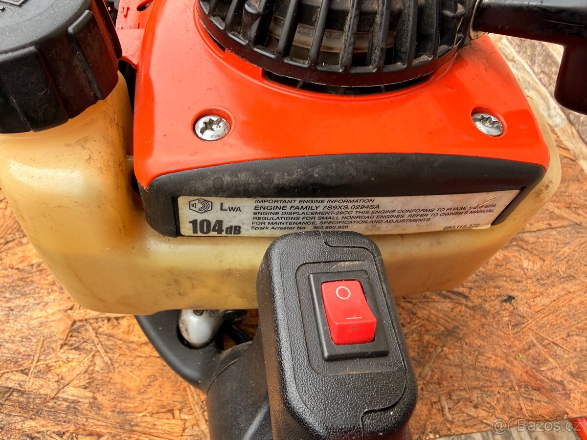 Zahradní nůžky na živé ploty 750mm lišta - 4