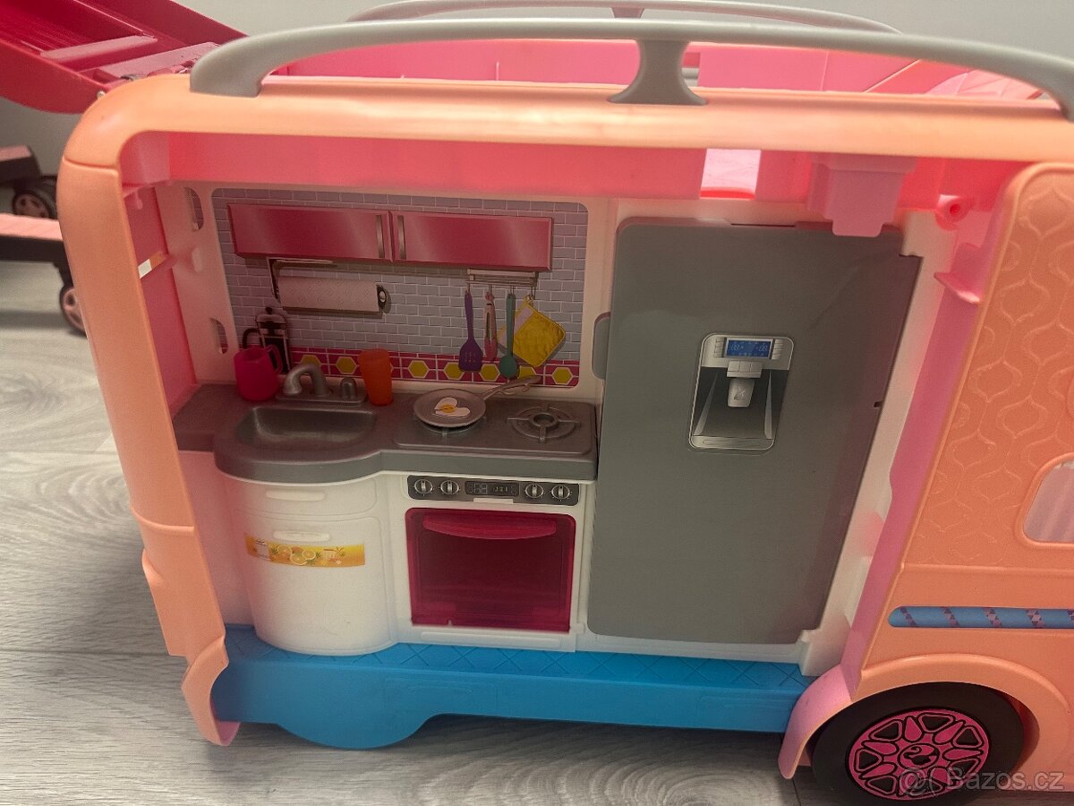 Barbie karavan - 4