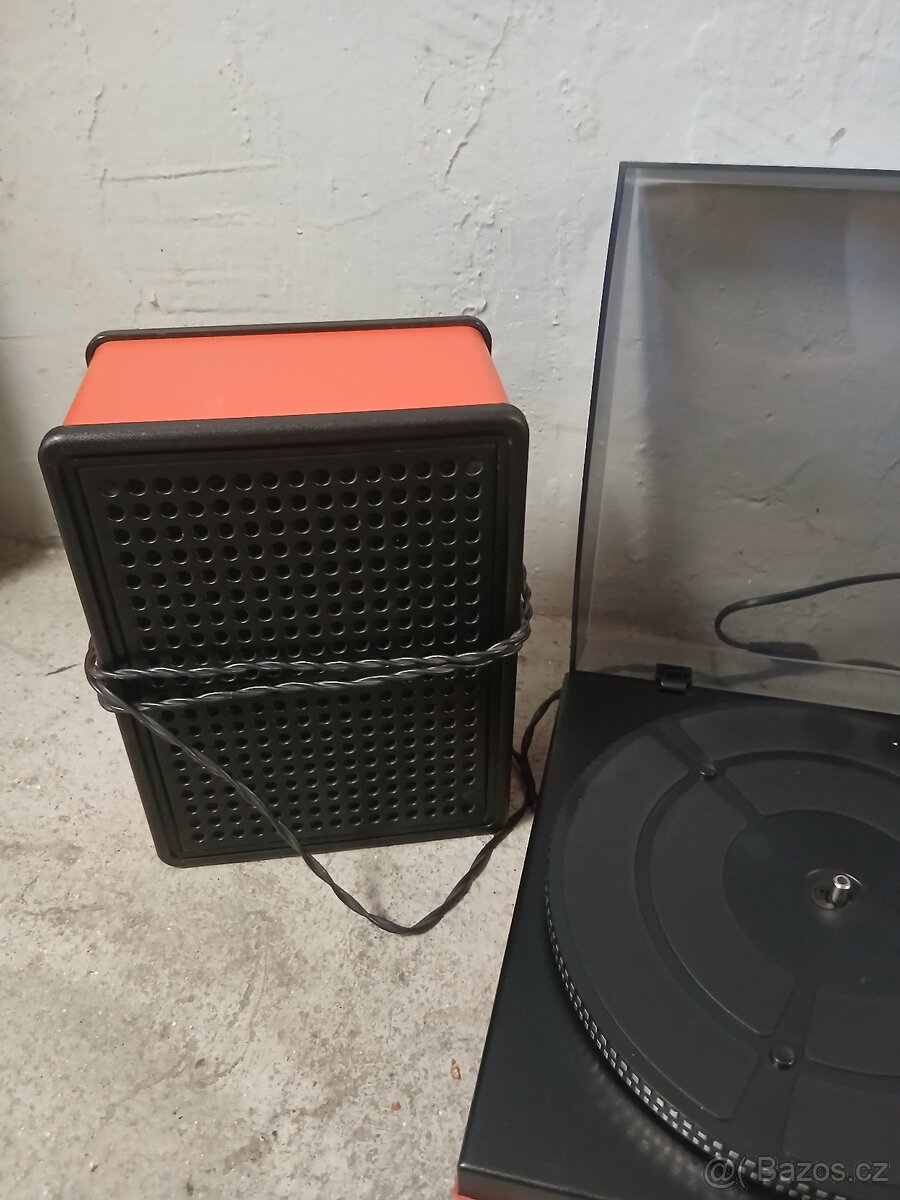 Starý gramofon - 4